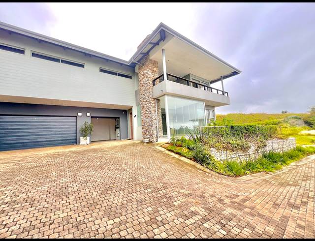 2 BEDROOM MAISONETTE FOR SALE IN RENISHAW HILLS